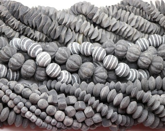 Horn beads
