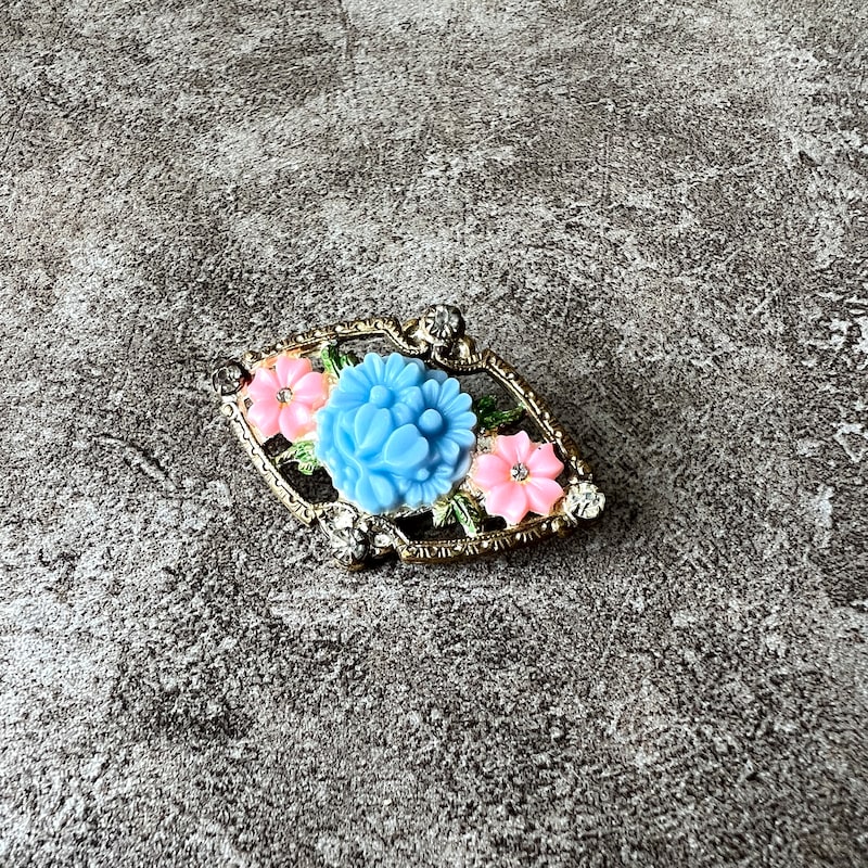 Small Silver Brooch - Etsy