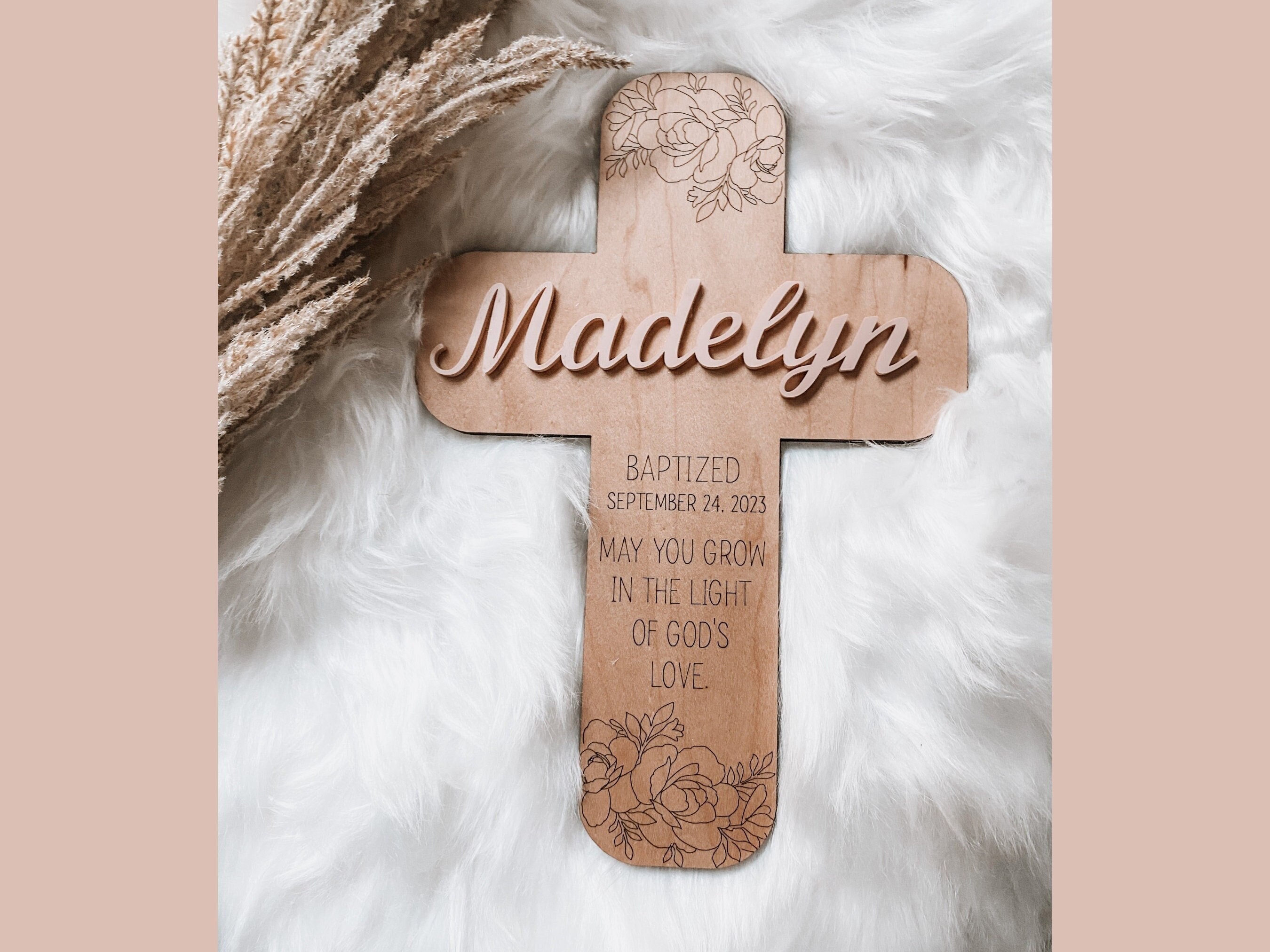 BAYSBAI Wooden Cross, Hanging Crucifix Wall Cross Catholic, Decorative  Crosses for the Wall, Christian Baptism Confirmation Gift