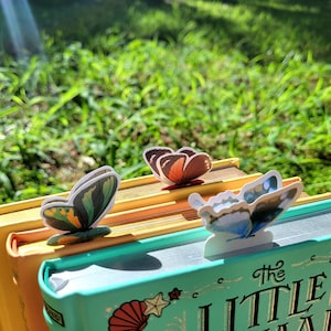 Set of 5 | 3D Winged Butterfly and Flowers Bookmarks | Book Accessory | Paper Bookmark | Christmas Gift or Present