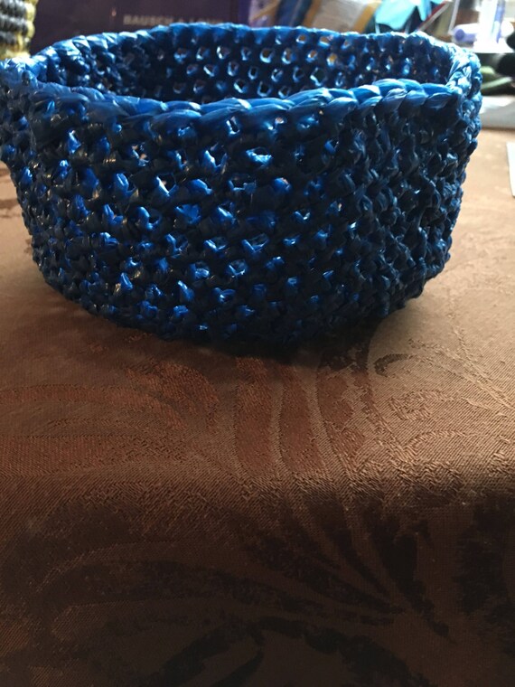 crochet plarn basket