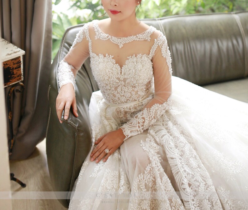 removable overskirt