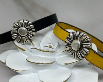 Leather wrap bracelet | Sunflower Clasp | Magnetic Clasp | Gift for Her |