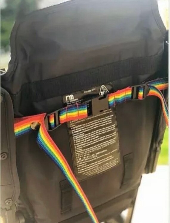 stroller sit up straps