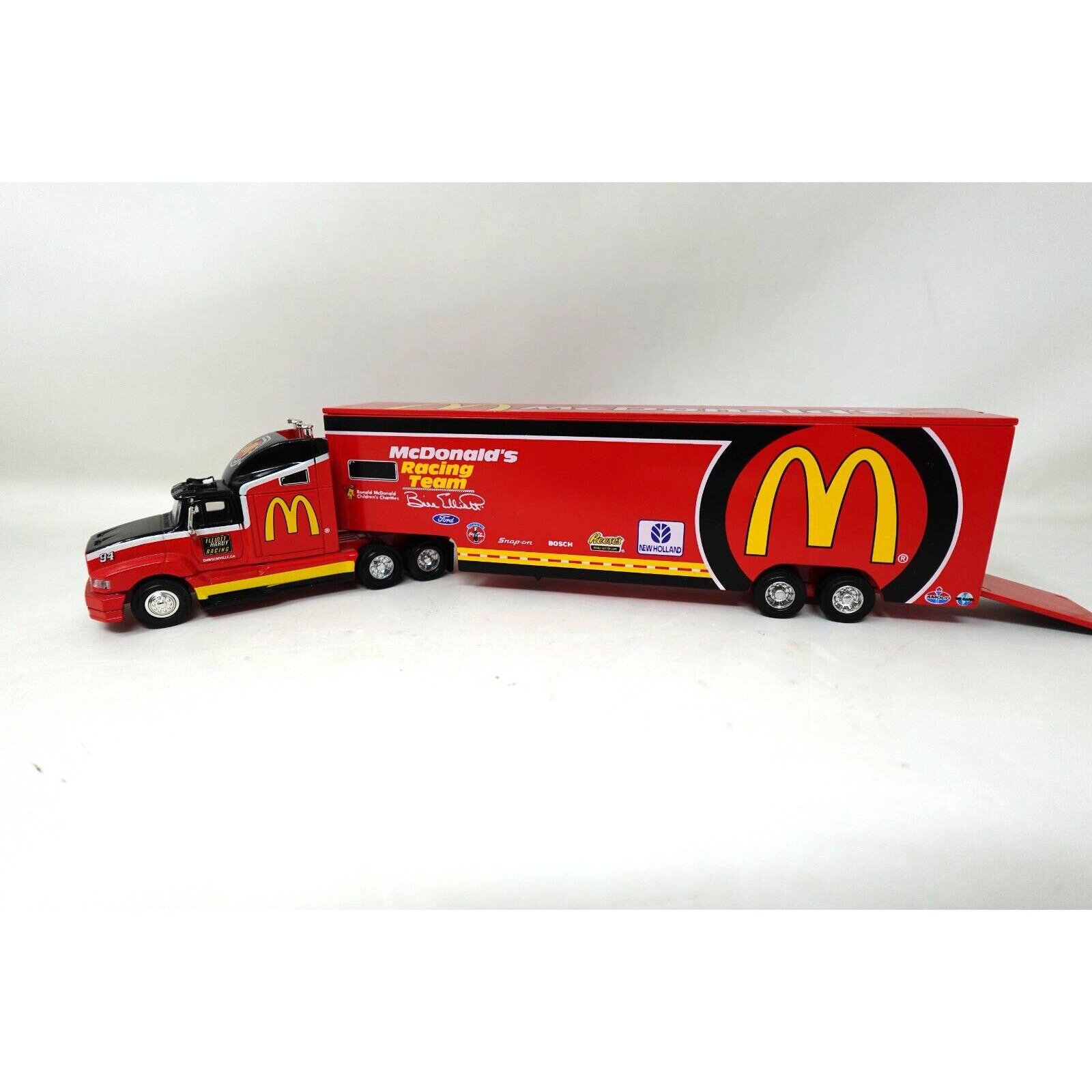 Mcdonalds Racing Team Trailer 1/64 Scale 1996 Racing Champions
