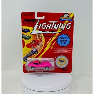 Johnny Lightning Limited Edition Pink Custom XKE, redlines, 1/64