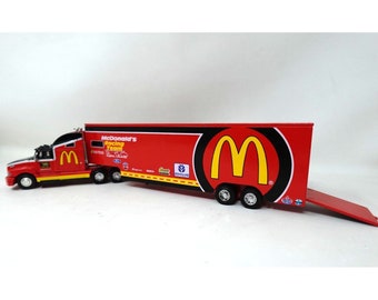 McDonald's Racing Team 特別版 1/64スケール最終値下げ ミニカー