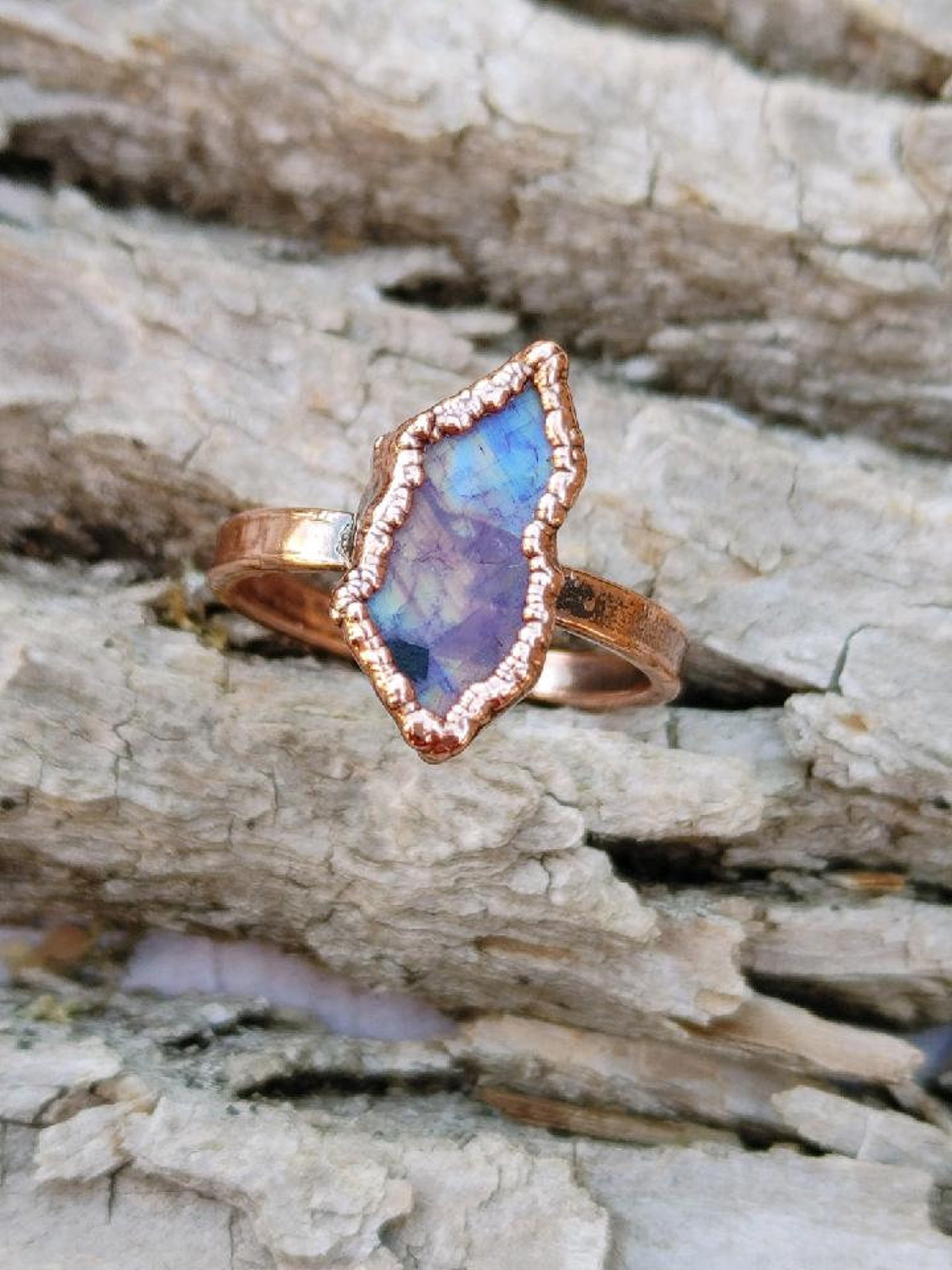 Raw Purple Moonstone Ring/ Copper Rainbow Moonstone Ring/ | Etsy