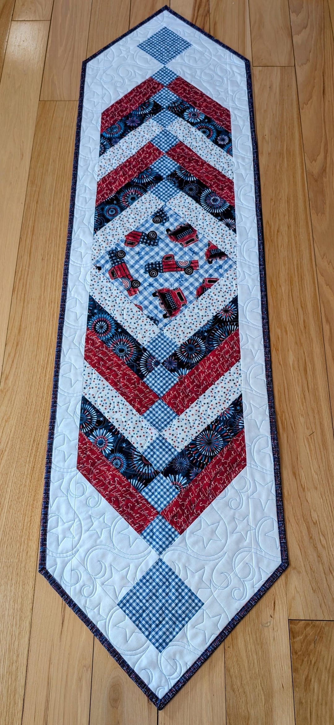 Patriotic Quilted Table Runner, Red White and Blue Decor - Etsy