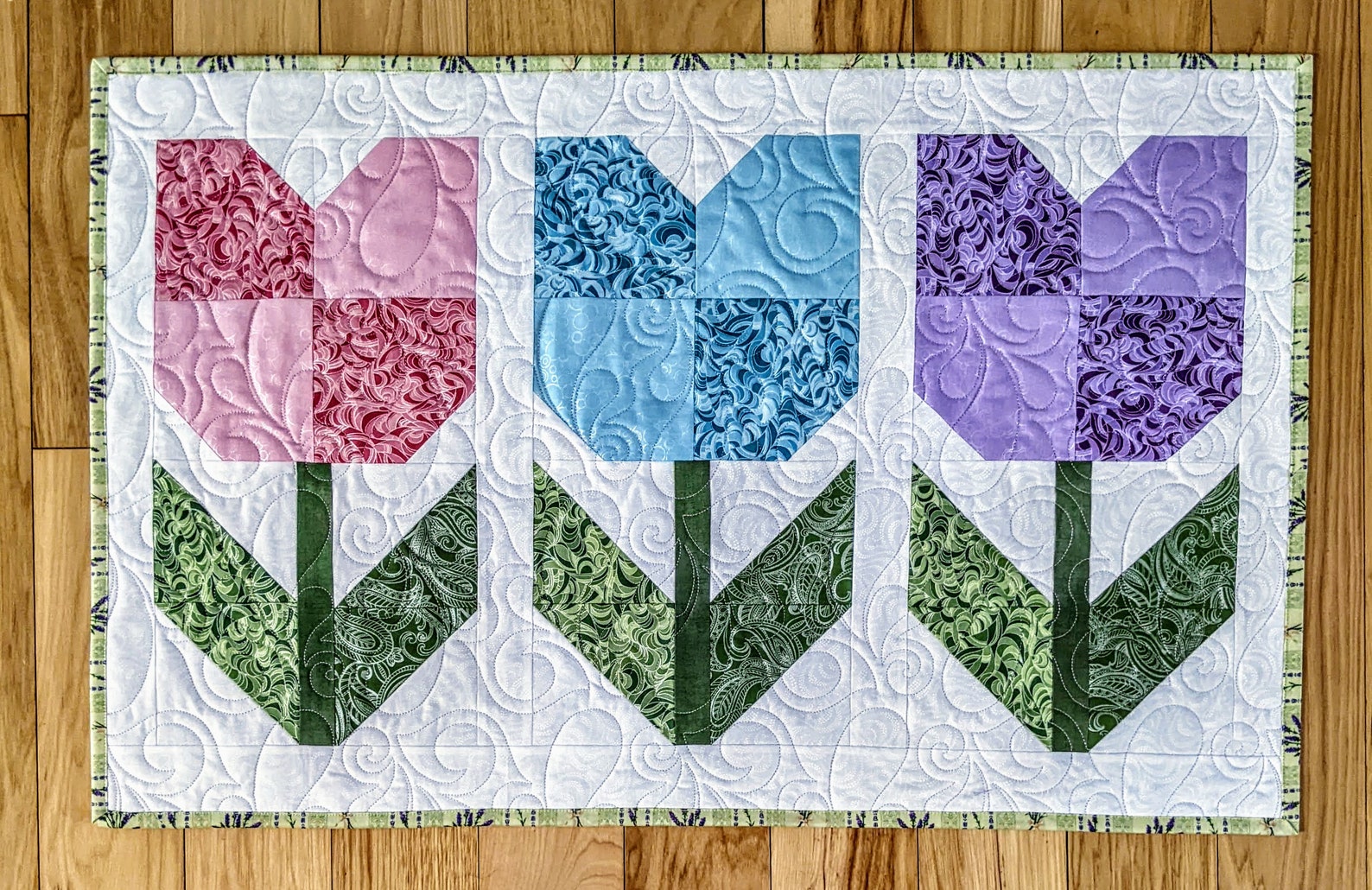 Quilted Table Topper Spring Table Topper Tulips - Etsy