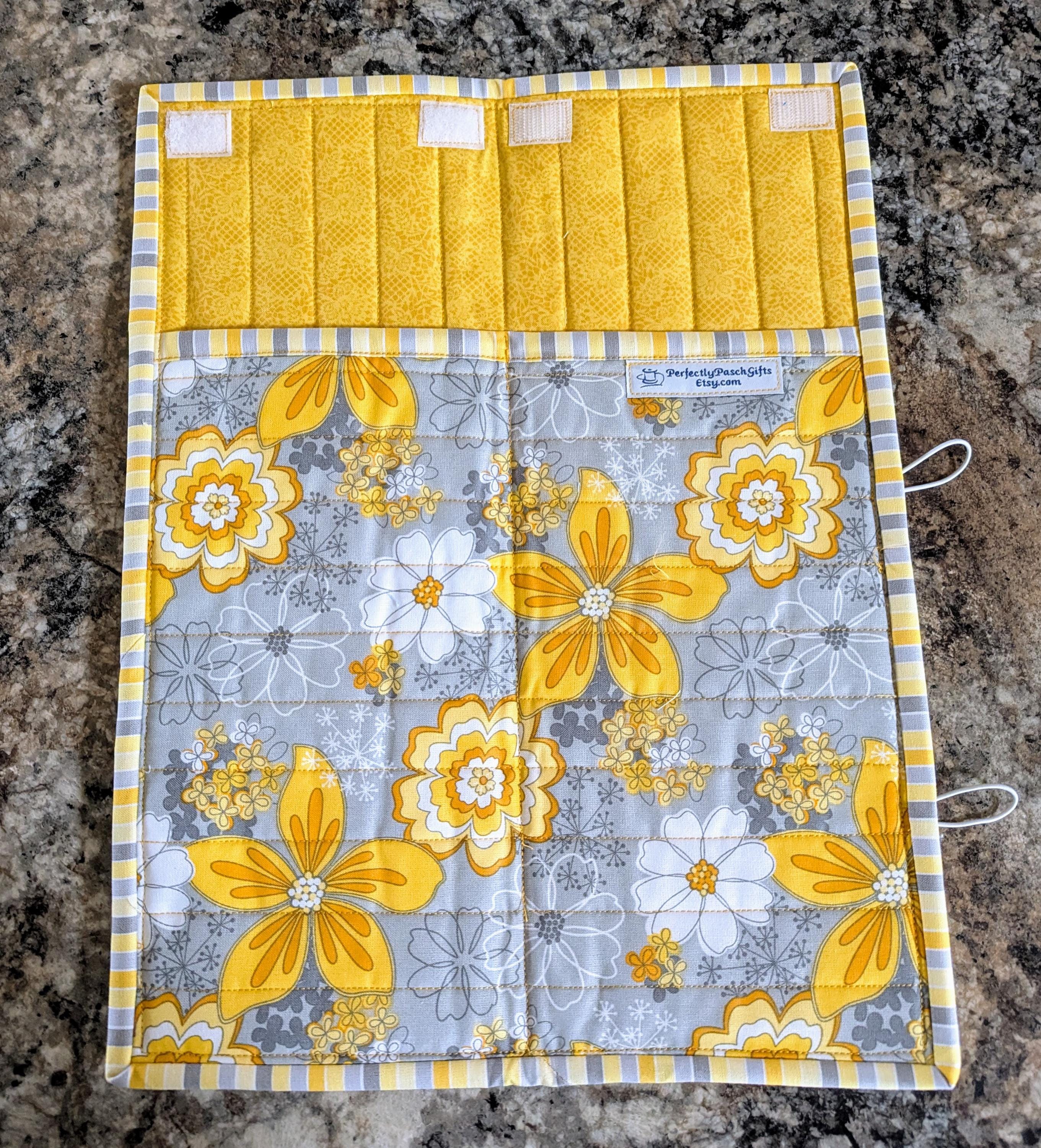 Heat Resistant Flat Iron Case: Quilted Travel Pouch - Etsy display picture 2