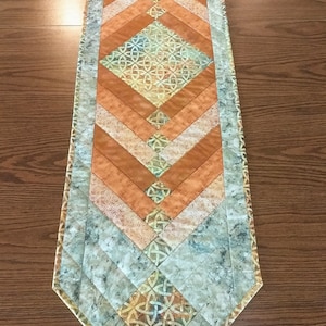 PDF pattern for Braided Strips table runner image 6