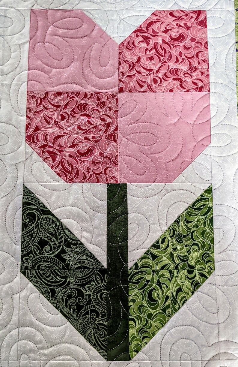 Quilted Table Topper Spring Table Topper Tulips Etsy