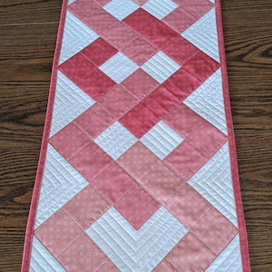 PDF pattern for interlocking squares table runner, DIGITAL Pattern image 3