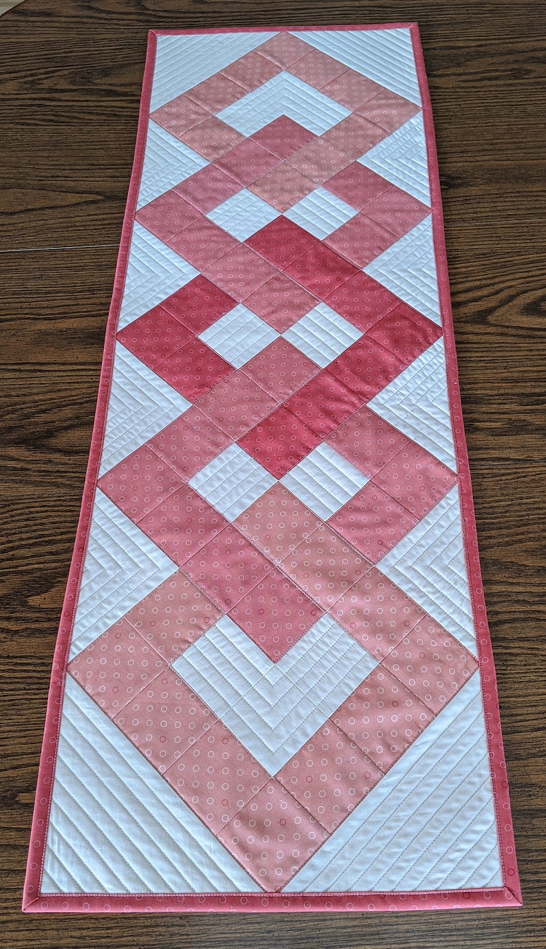 PDF pattern for interlocking squares table runner, DIGITAL Pattern image 3