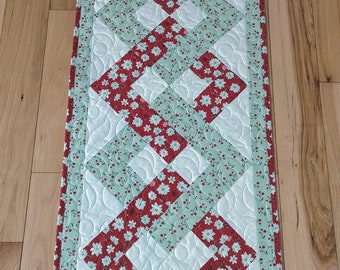 Red and Green Quilted Table Runner, Table Runner with Interlocking Squares