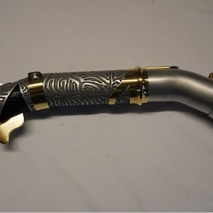 Jedi-X curved hilt lightsaber