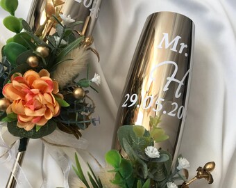 Taças de champanhe douradas personalizadas, taças de casamento personalizadas, taças "Sr. e Sra.", presente de aniversário para o casal.