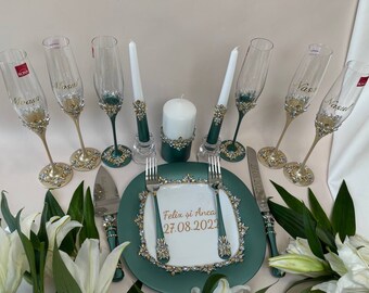 Wedding Glasses, Cake Cutting Set, Wedding Toasting Flutes, Cake Knife and Cutter, Wedding Personalized serving set