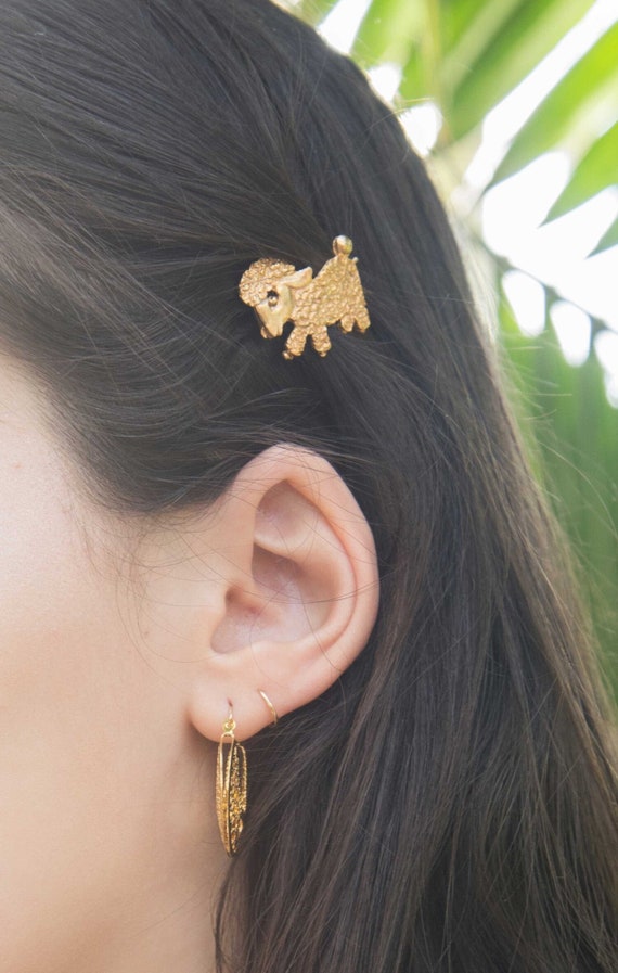 Vintage Brass Little Lamb Hair Clip, Dead stock 19