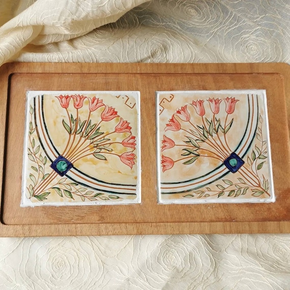 Vassoio ceramica e legno, vassoio personalizzato, vassoio con fragole dipinte, mattonelle in ceramica, mattonelle ceramica piastrelle legno