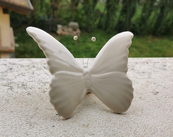 Farfalla bianca ceramica, farfalla bianca da appendere, bomboniere matrimonio, farfalla decorativa, allestimenti nozze, decorazioni bianche