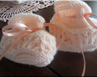 BABY BOOTIES