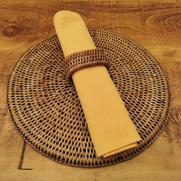 Set of 8 Rattan Round Place Mats