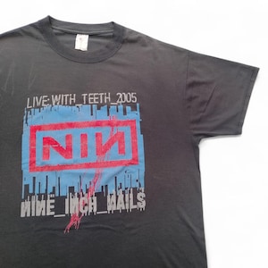 Vintage 2005 Nine Inch Nails Live With Teeth 2005 Tour T Shirt (W 24 x L 29.5)