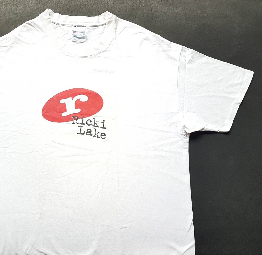 Vintage 90's Ricki Lake Show Logo T Shirt Size XL (W 23.5