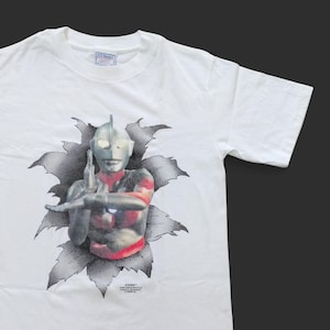 Vintage 1994 Ultraman T Shirt size S (W 17.5 x L 27)
