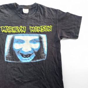 Vintage 2004 Marilyn Manson TV Face T Shirt Size M (W 20 X L 26