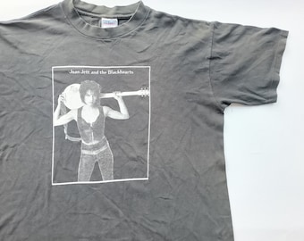 Vintage 90's Joan Jett And The Blackhearts T Shirt size XL ( W 24 x L 29.5)