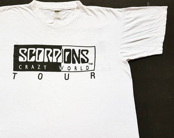 Vintage 1990 Scorpions Crazy World Tour Local Crew T Shirt size XL (W 23.5 x L 27)