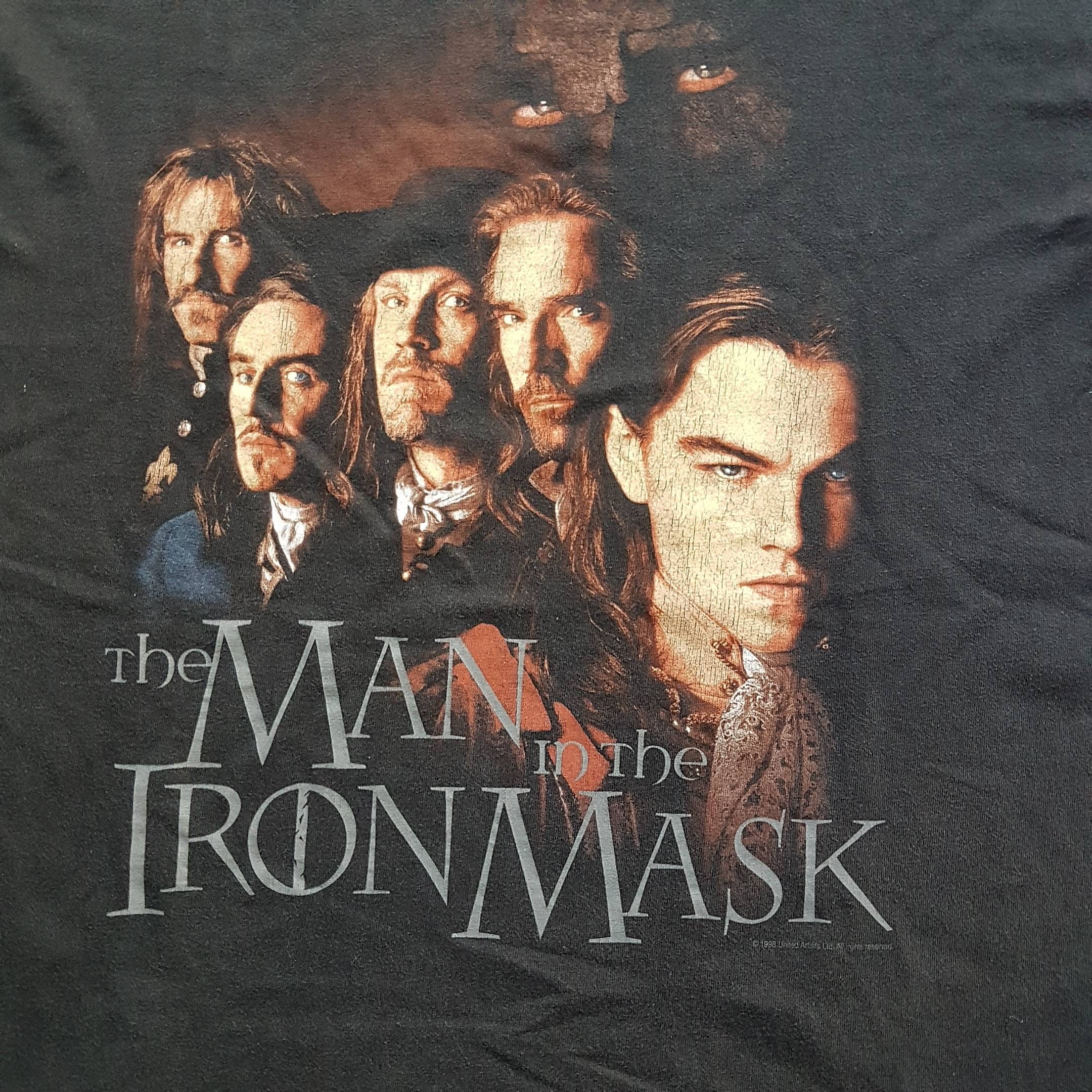 Vintage 1998 the Man in the Iron Mask T Shirt Size M W 19.5 X L