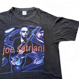 Vintage 1998 Joe Satriani Crystal Planet Tour T Shirt size XL (W 25 x L 29.5)