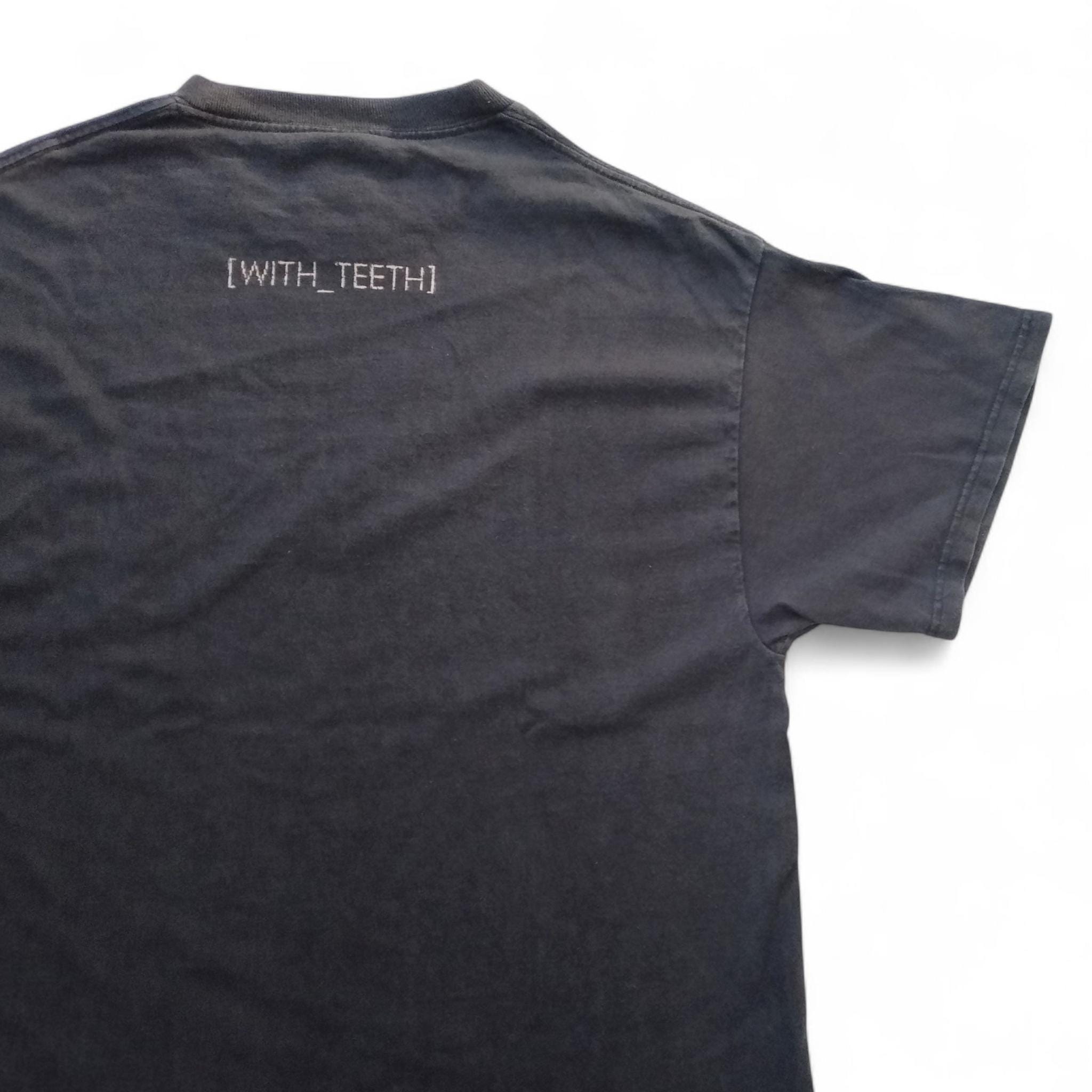 Vintage 2005 Nine Inch Nails With Teeth Album Band T Shirt L (W 24
