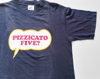 Vintage 90's Pizzicato Five? T Shirt size L (W 21.5 x L 30)