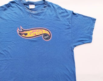 Vintage 2000 Green Day Popular Demand T Shirt size XL (W 23.5 x L 30.5)
