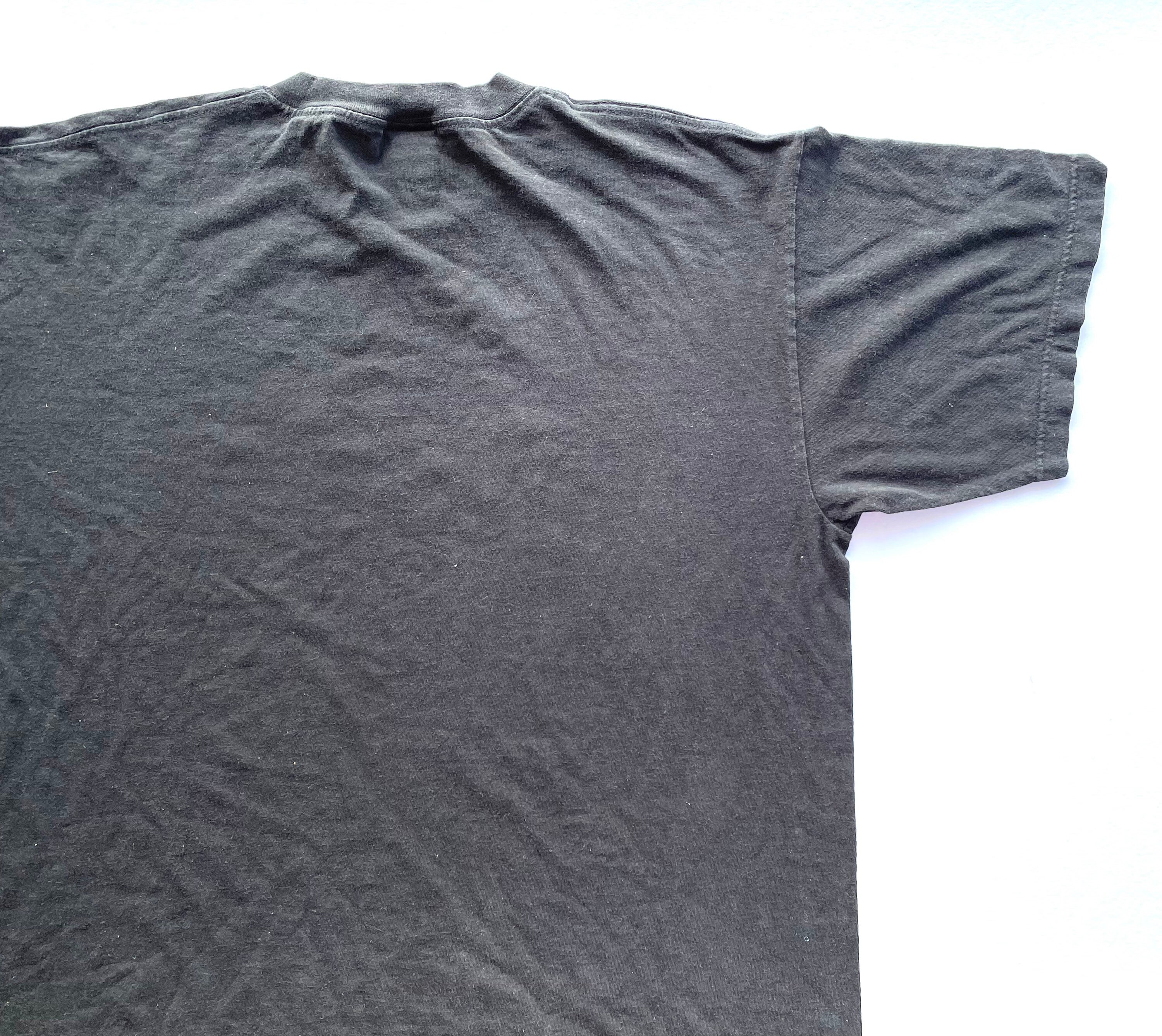 Vintage 90's Korn Band Logo T Shirt Size 2XL (W 26.5 X L 30 Vintage 90's Korn Band Logo T Shirt Size 2XL (W 26.5 X L 30