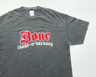 Vintage 2000's Bone Thugs-N-Harmony Group Logo T Shirt size XL (W 23.5 x L 31)