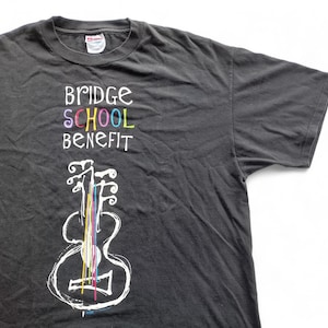 Vintage 1995 Bridge School Benefit A Very Special Acoustic Evening Show T Shirt size XL (W 24 x L 31)