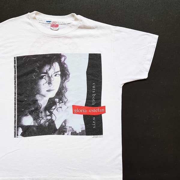 Vintage 1989 Gloria Estefan Get On Your Feet Tour T Shirt size L (W 19.5 x L 25)