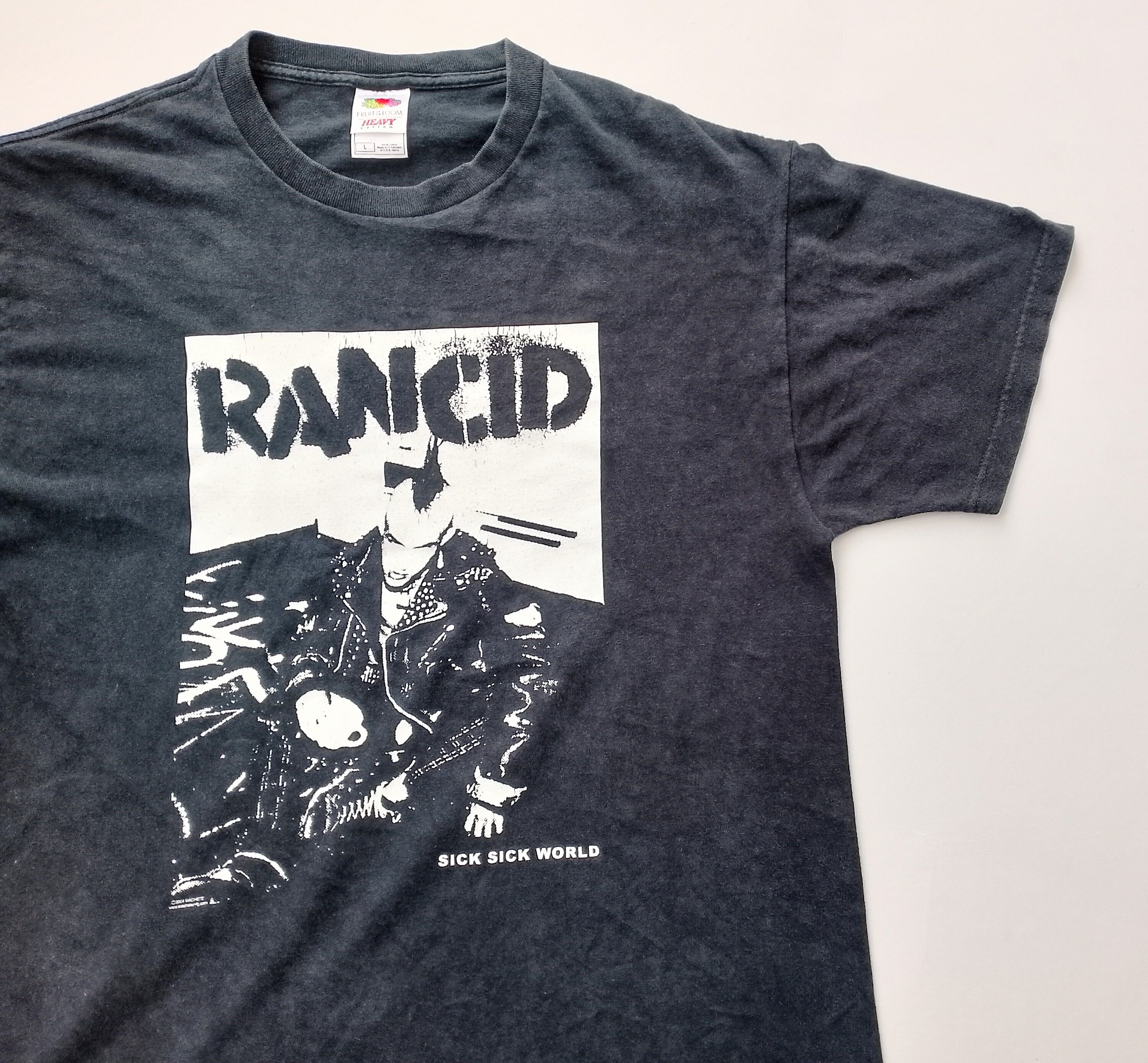Vintage 2004 Rancid Sick Sick World T Shirt Size L (W 21 X L 28.5 