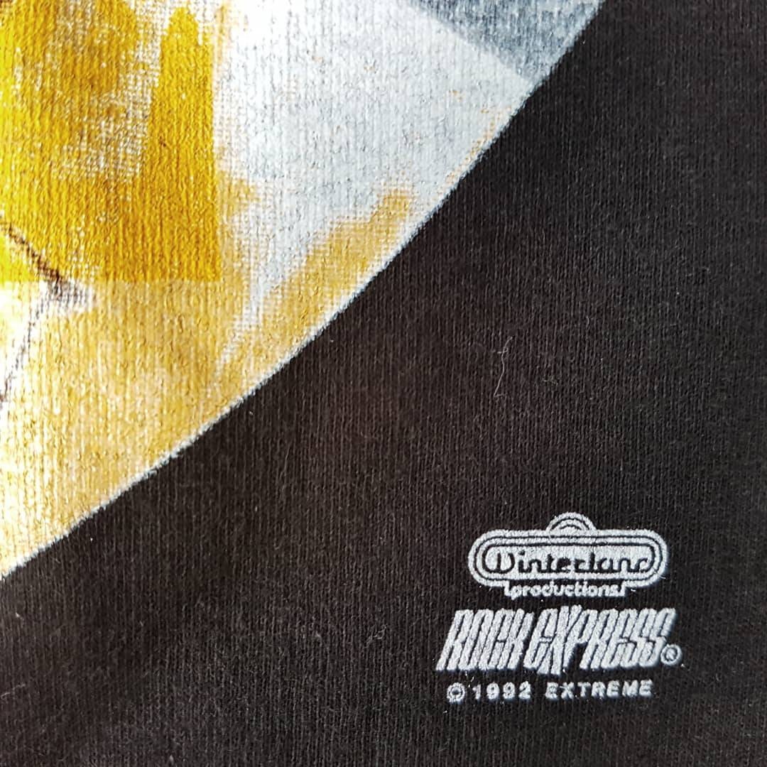 当時物1992☆EXTREME☆Ⅲ SIEDS TO EVERY 襟袖リブカット 当時物1992☆EXTREME☆Ⅲ SIEDS TO EVERY 襟袖リブカット Avant