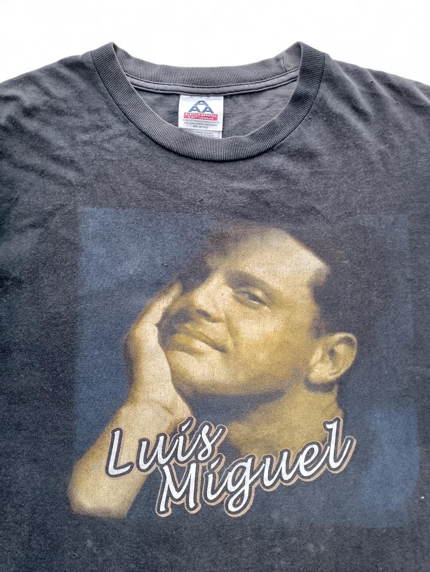 Luis Miguel ヴィンテージ　tシャツ Vintage 2000 Luis Miguel T Shirt Size L (W 22x L 28.5) - Etsy