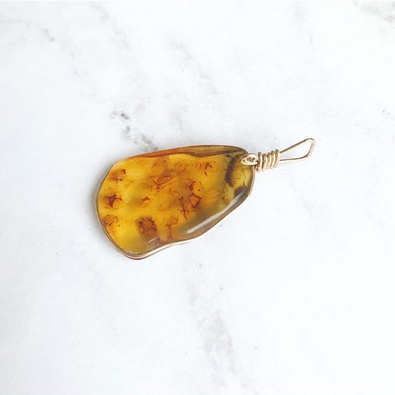 Amber Pendant - Amber Pendant Amber Jewlery Gold Amber Pendant Amber Pendants Amber in Gold