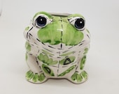 Frog candle, container for candle, frog in dabbling, ideal for collectors