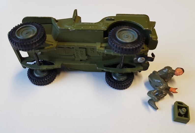 dinky toys jeep 25y