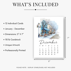 Puede incluir: Un juego de 12 tarjetas de calendario individuales que miden 12,7 cm por 17,8 cm en cartulina de 50 kg. Cada tarjeta presenta una acuarela de una escena callejera y el nombre del mes, con diciembre mostrando una cuadr&iacute;cula de 31 d&iacute;as.